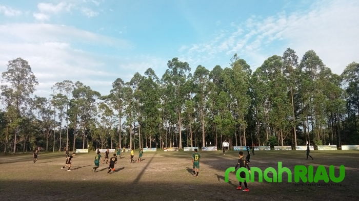 Kompetisi hari kedua Minggu keempat, Cuaca terik tidak pudarkan semangat Pemain